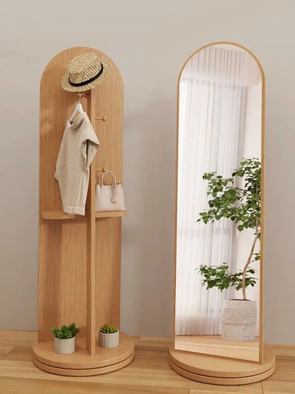 Gold Arched Full-Length Mirror – Standing Boutique Mirror for Dressing Rooms
