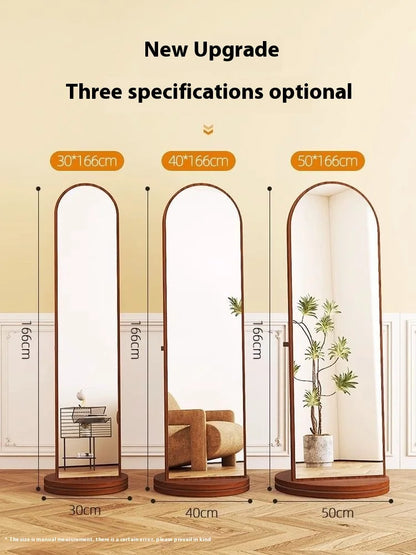 Gold Arched Full-Length Mirror – Standing Boutique Mirror for Dressing Rooms